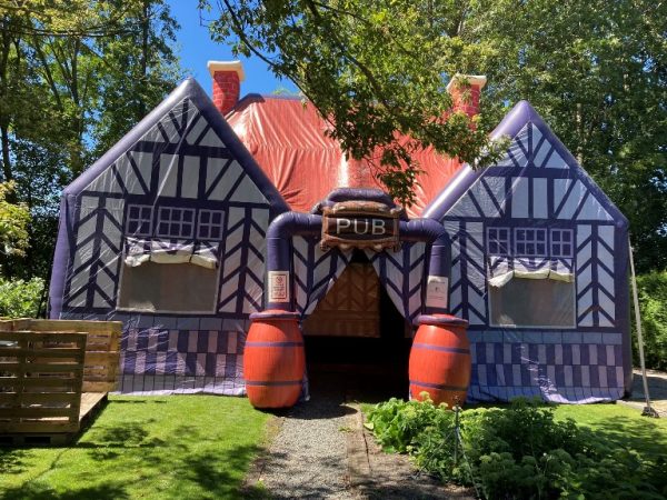 opblaasbare kroeg huren